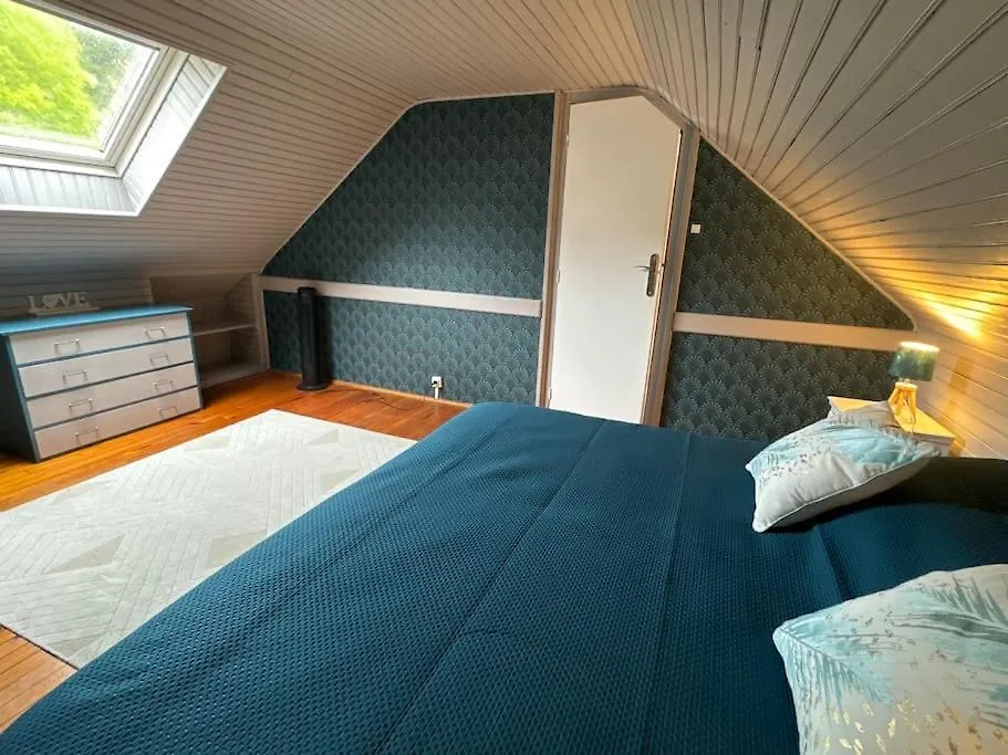 Gite Arvor 6P, Piscine Ou Jacuzzi Saint-Evarzec Holiday home
