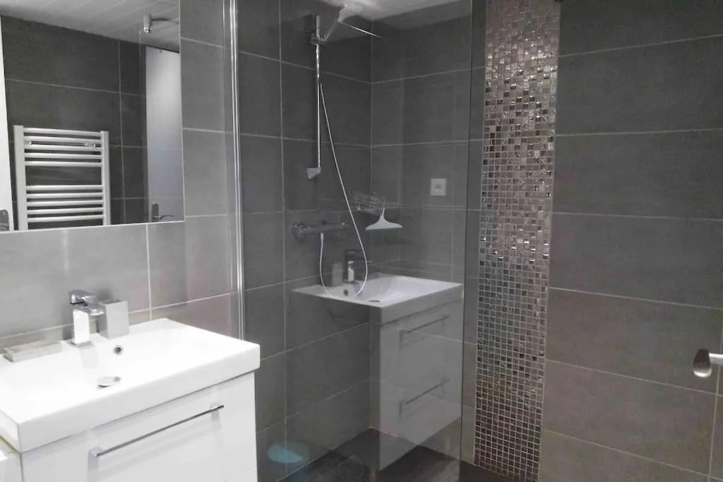 Gite Arvor 6P, Piscine Ou Jacuzzi Saint-Evarzec