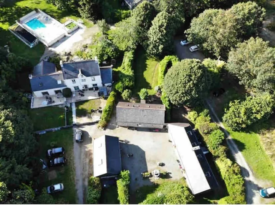 Gite Arvor 6P, Piscine Ou Jacuzzi Saint-Evarzec 0*,