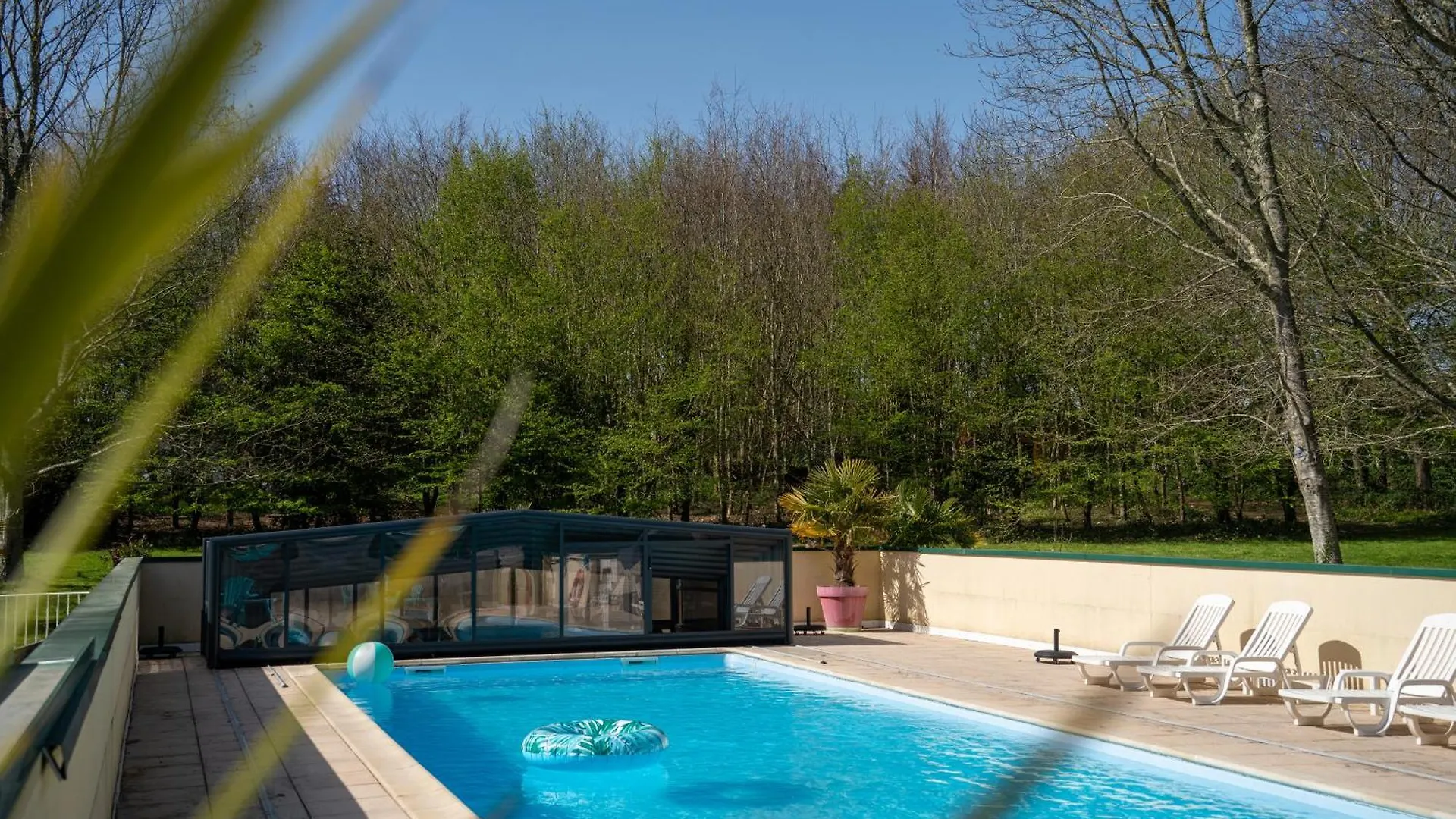 Gite Arvor 6P, Piscine Ou Jacuzzi Saint-Evarzec Holiday home